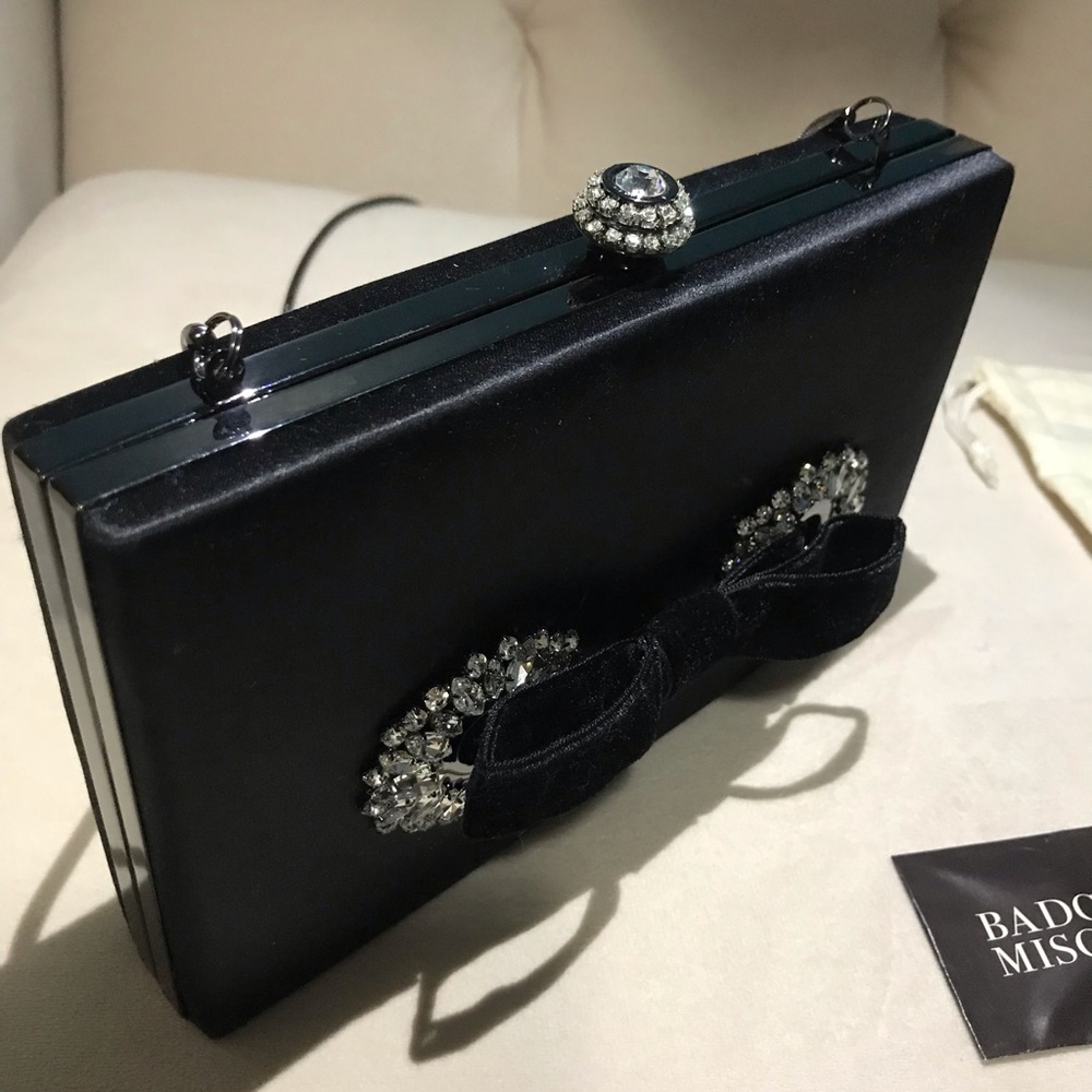 Badgley Mischka Autumn Framed Box Clutch with bow